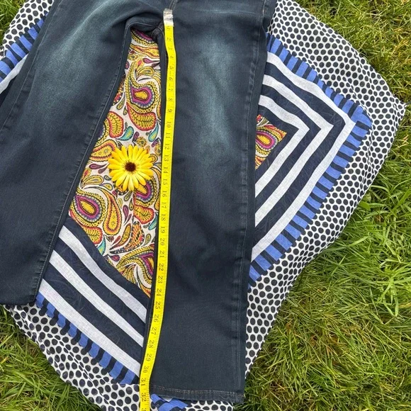 Liverpool Jeans Company Dark Blue Straight Leg Jeans - Picture 11 of 13